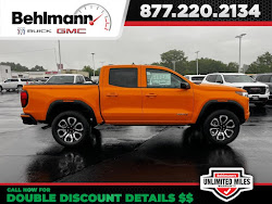 2025 GMC Canyon 4WD AT4