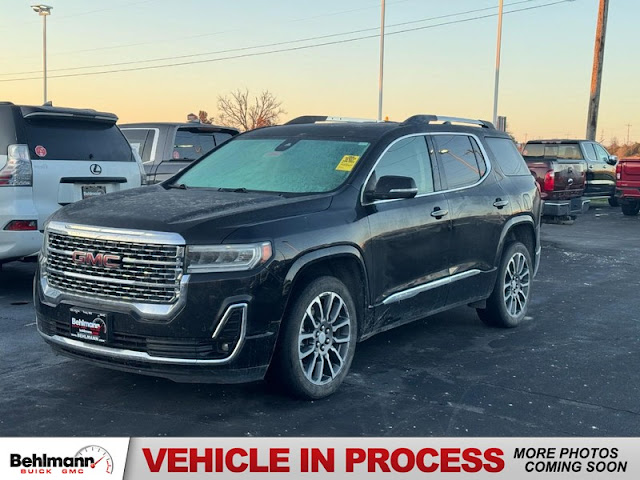 2022 GMC Acadia Denali