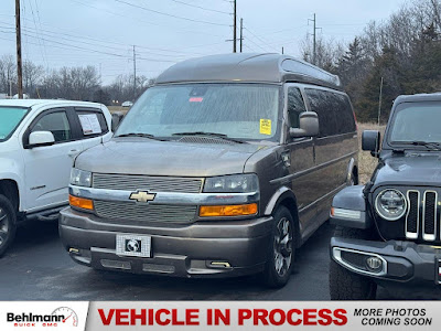 2022 Chevrolet Express Cargo Van