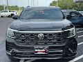 2025 Volkswagen Atlas Cross Sport 2.0T SEL R-Line Black